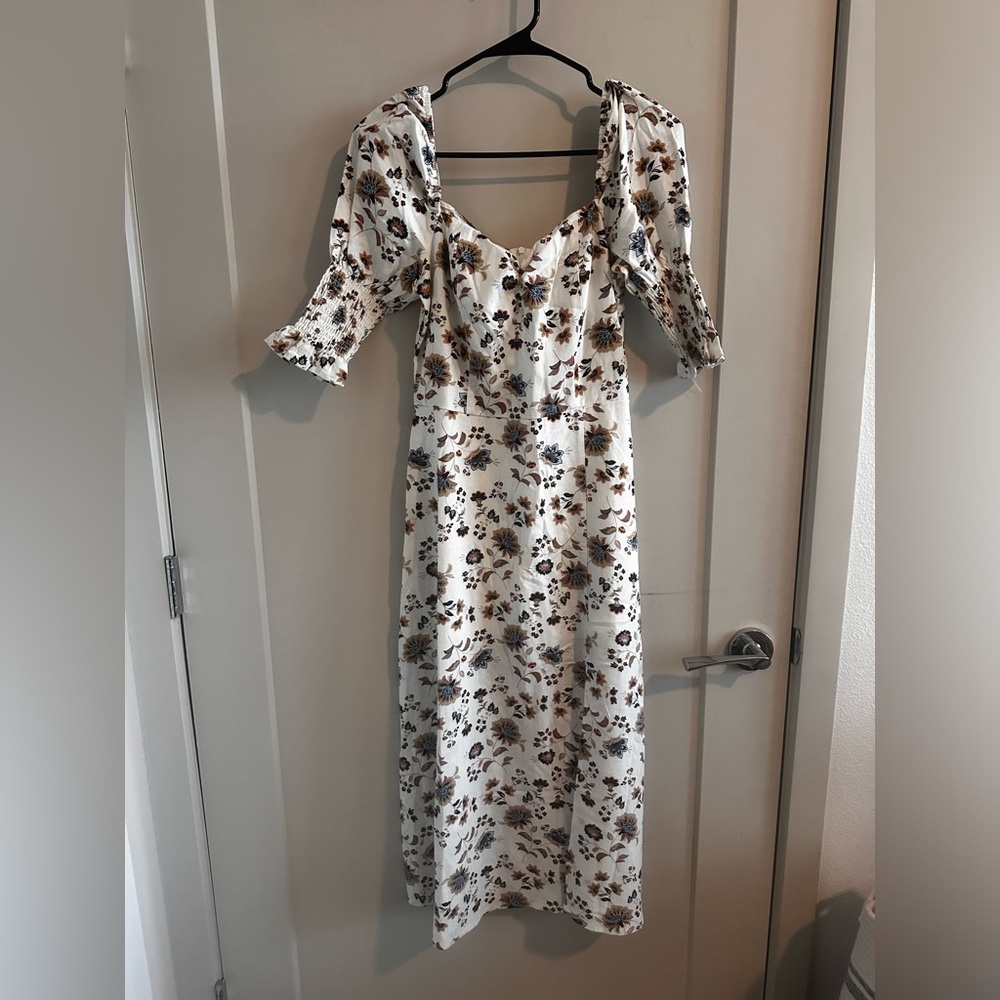 Francesca’s Midi dress - M